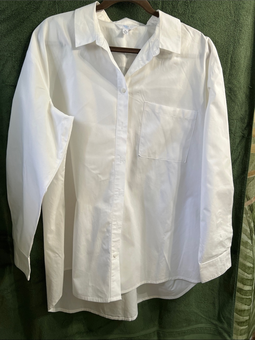 Time & Tru Classic Oversized White Collared Shirt